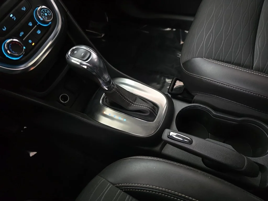 Used 2016 Silver Buick Base image 26