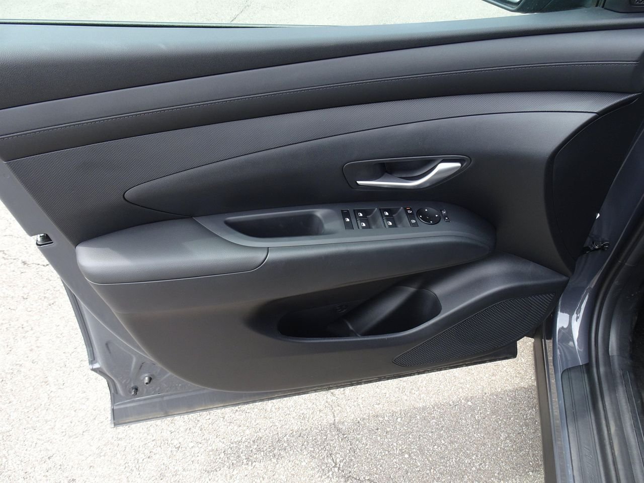 New 2026 Gray Hyundai SE FWD image 12