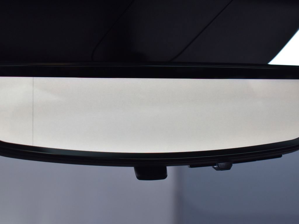 2025 CADILLAC ESCALADE - Image 28