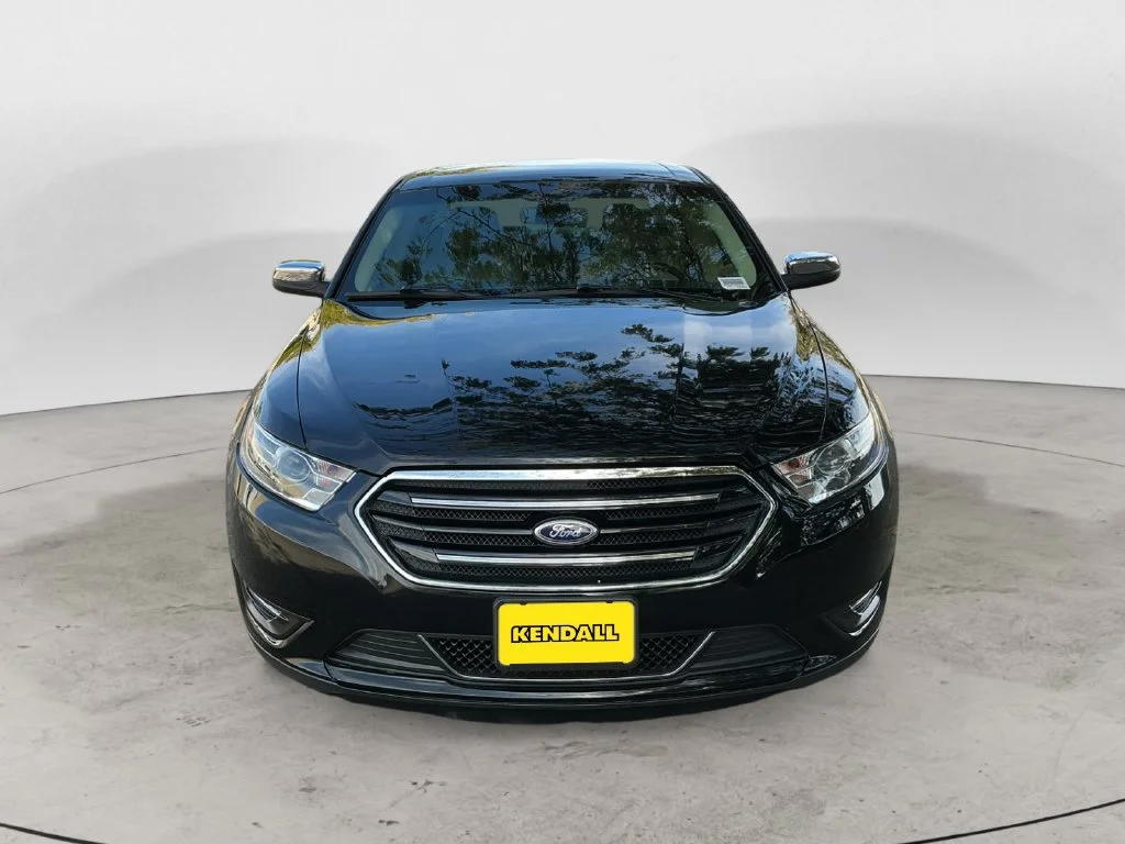 Used 2016 Black Ford Limited image 3