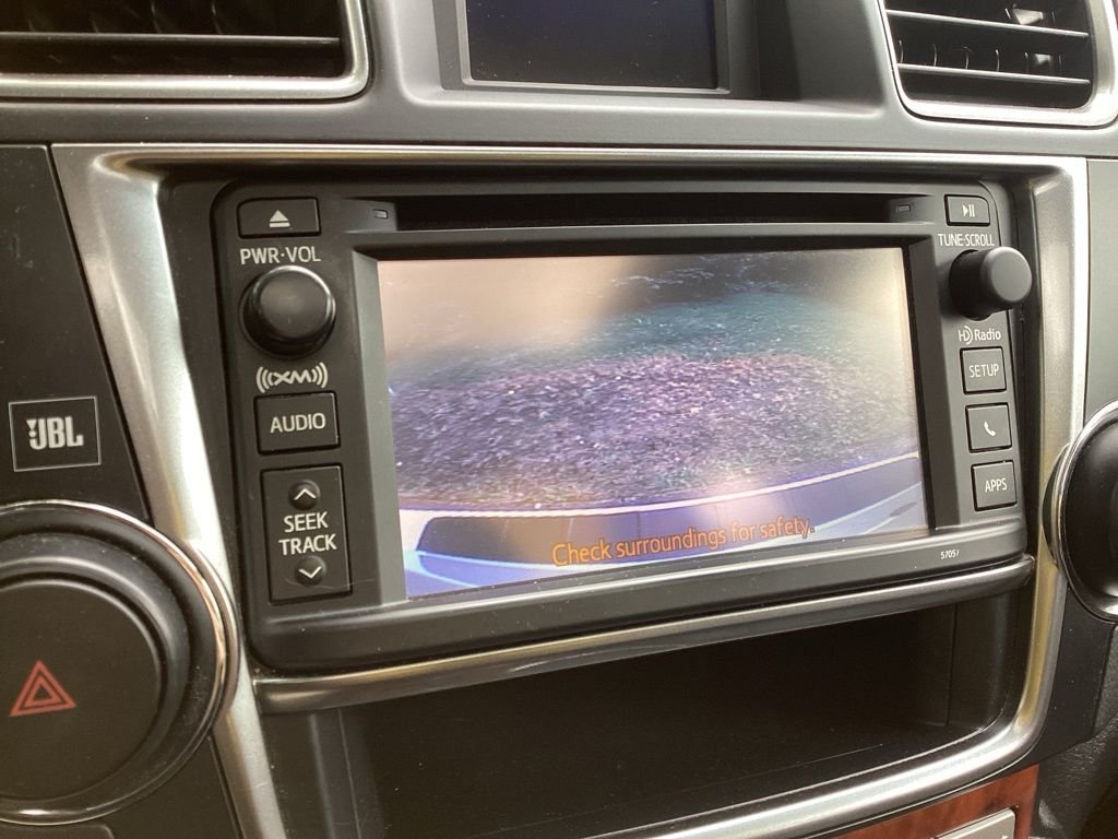 Used 2013 White Toyota Limited image 16