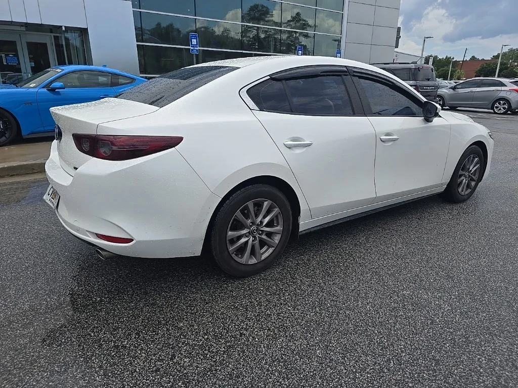 Used 2021 White Mazda 2.5 S image 6