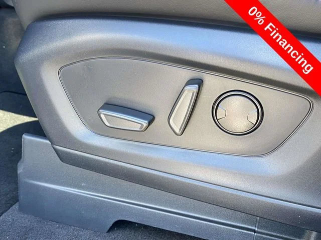New 2026 Agate Black Metallic Ford ST-Line image 16