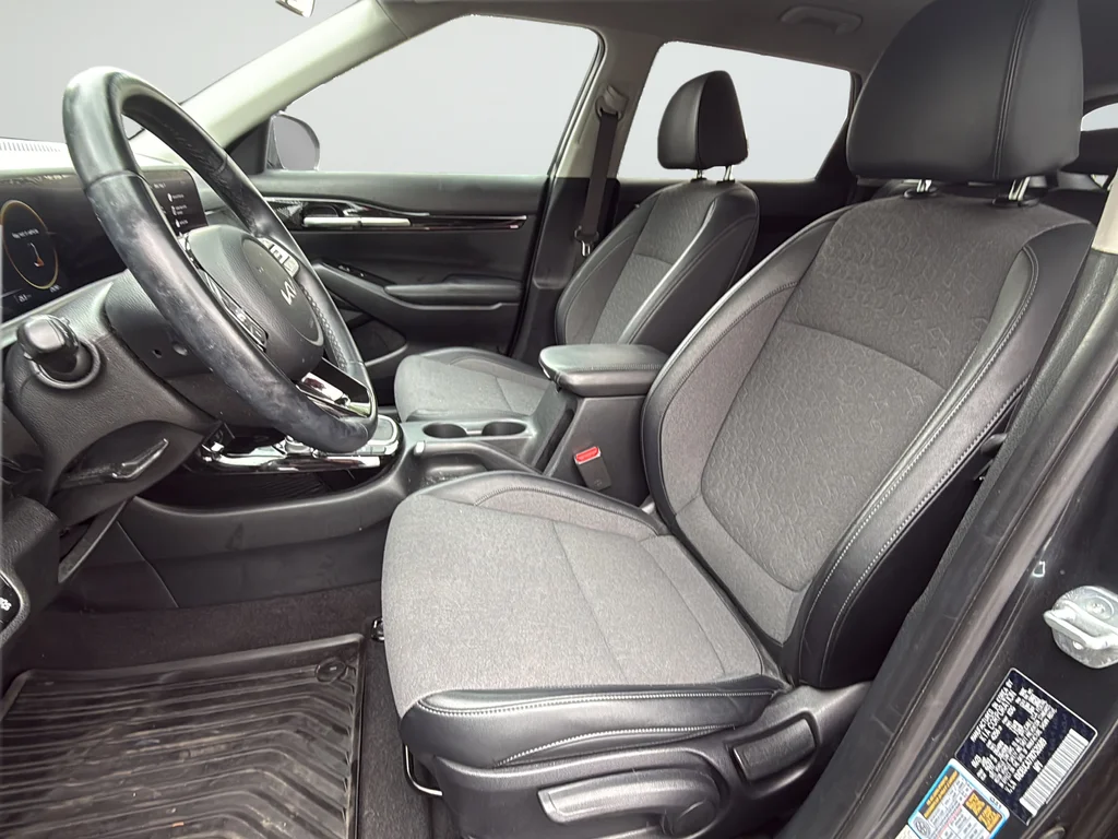 Used 2024 Gray Kia X-Line image 10