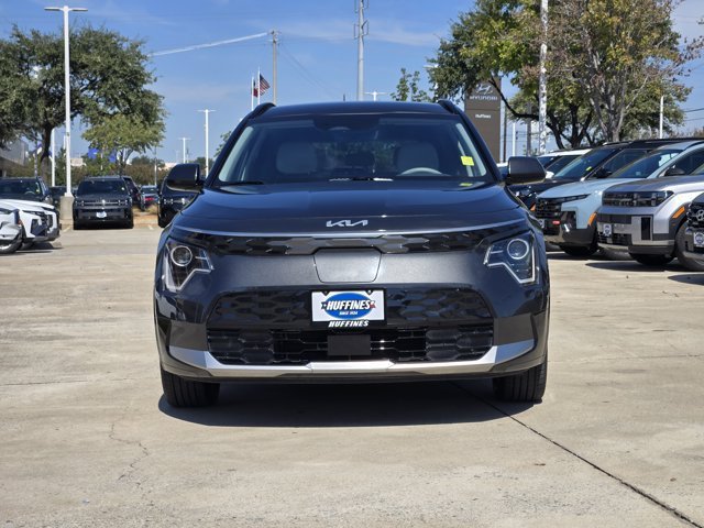 Used 2023 Kia Niro Wind with VIN KNDCR3L10P5046305 for sale in McKinney, TX