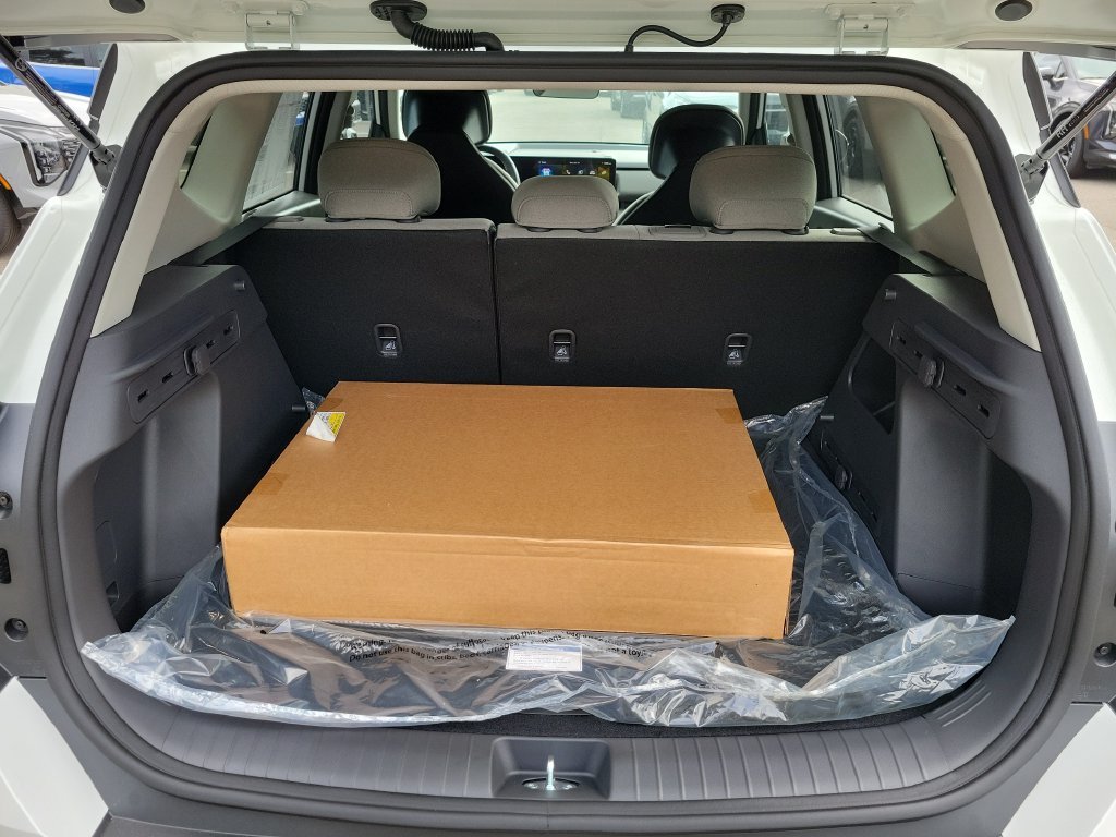 New 2027 Snow White Pearl Kia S image 12
