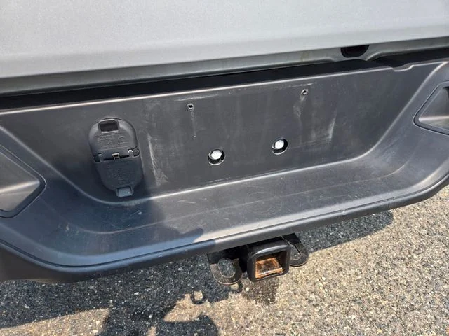 Used 2023 Silver Jeep Mojave image 19