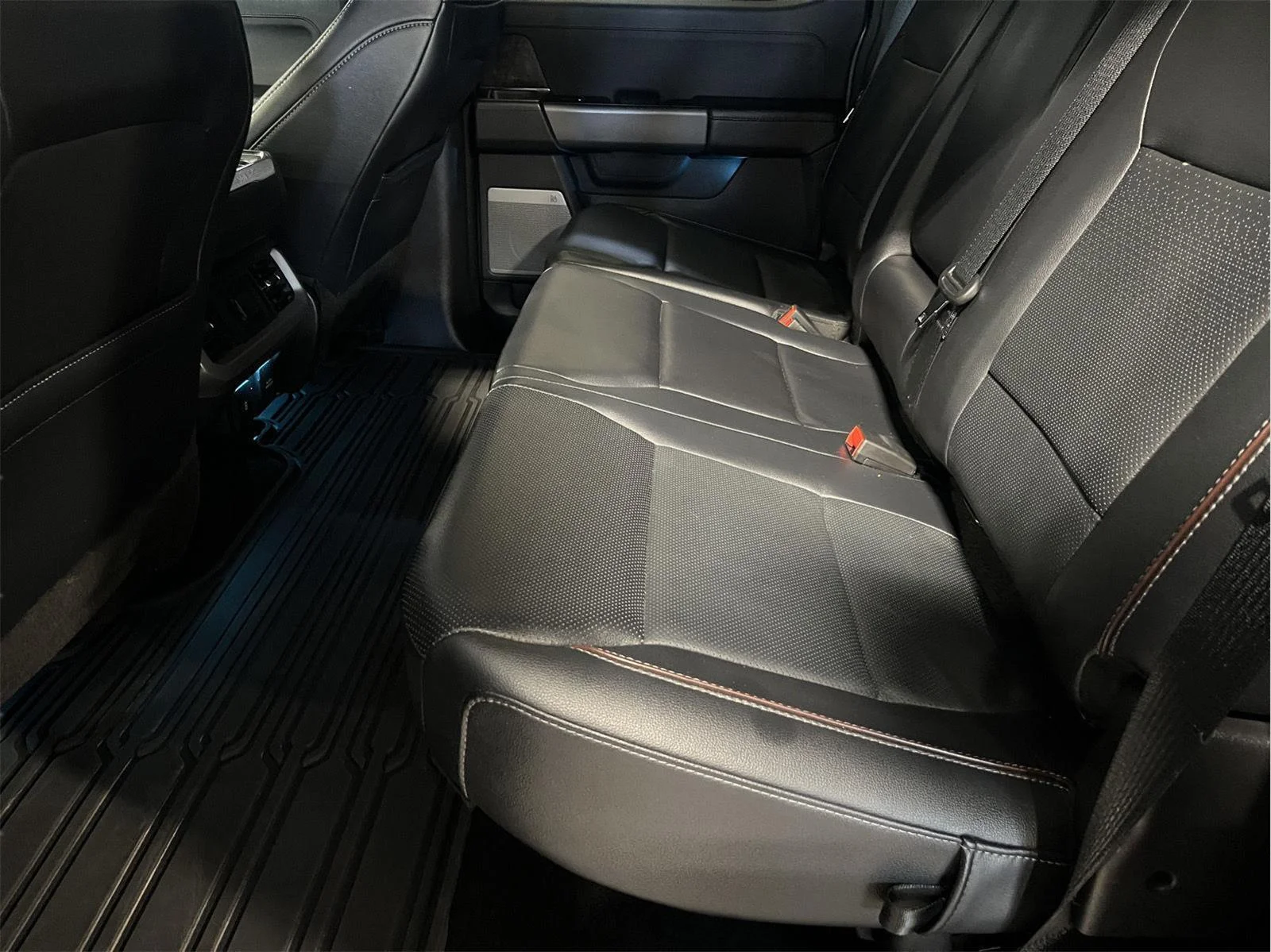 Used 2023 Carbonized Gray Ford LARIAT image 10