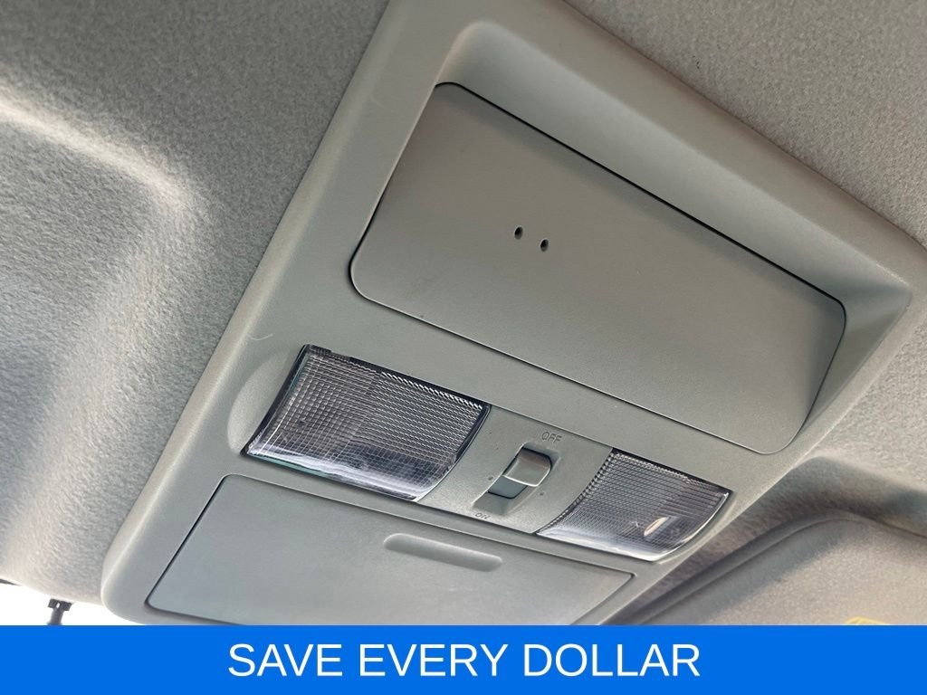Used 2015 Red Nissan SV image 19
