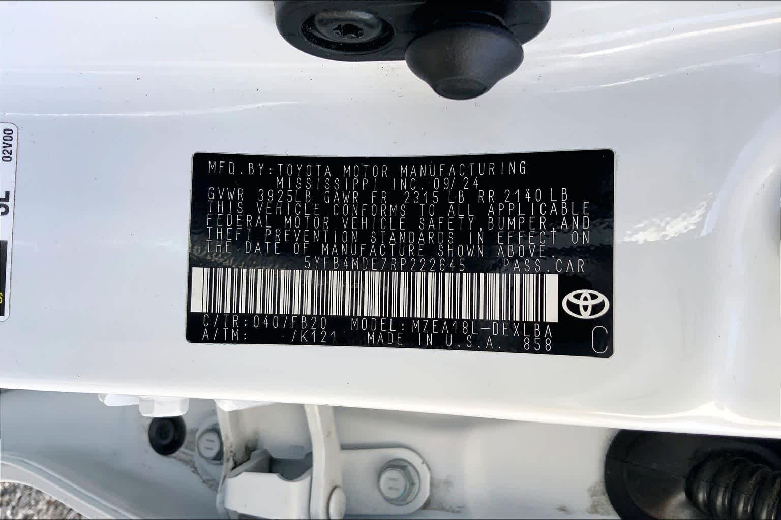 Used 2024 Ice Cap Toyota LE image 36