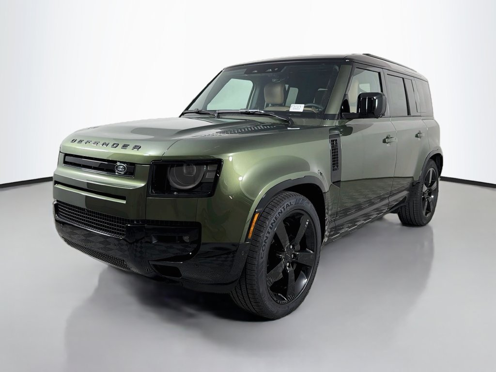 New 2026 Woolstone Green Land Rover X-Dynamic SE image 1