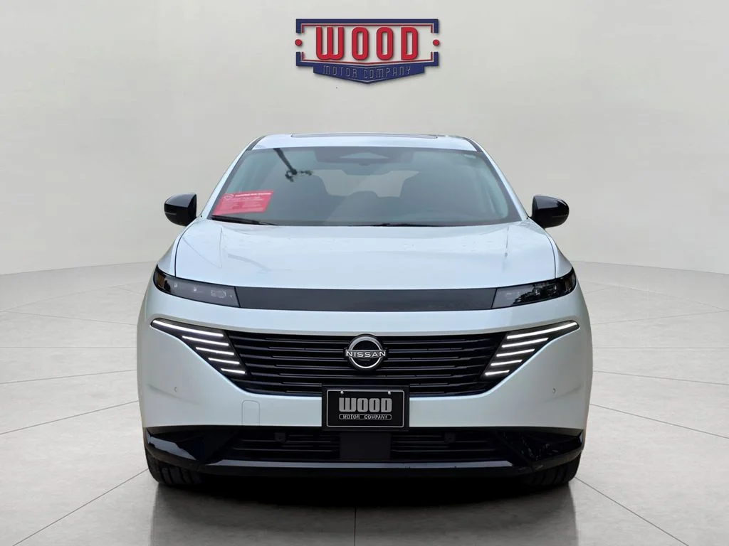 Used 2026 Everest White Pearl Tricoat Nissan Platinum image 5