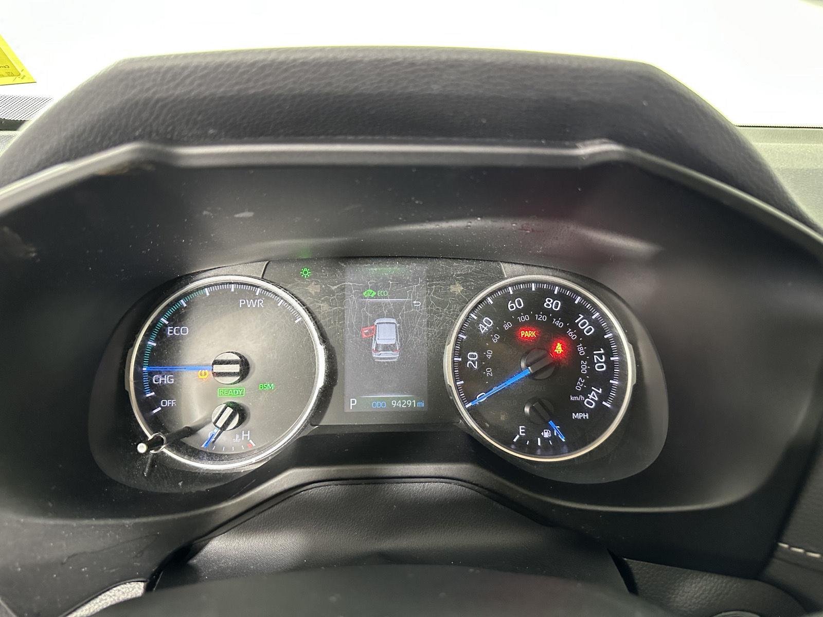 Used 2021 Silver Sky Metallic Toyota XLE Premium image 6