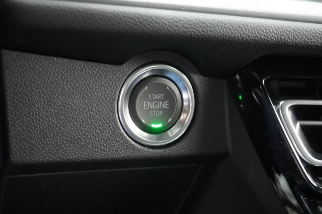 New 2026 Summit White Chevrolet LT image 30