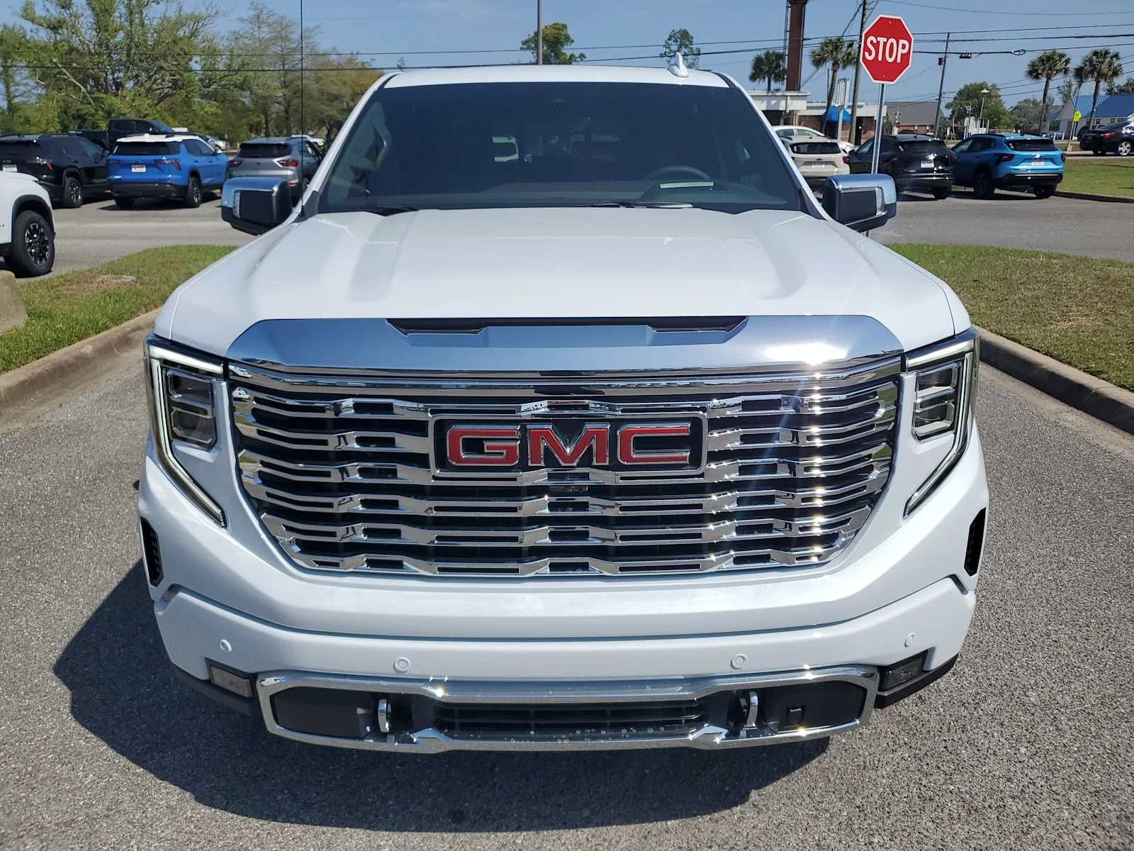 New 2026 Glacier White Tricoat GMC Denali image 9
