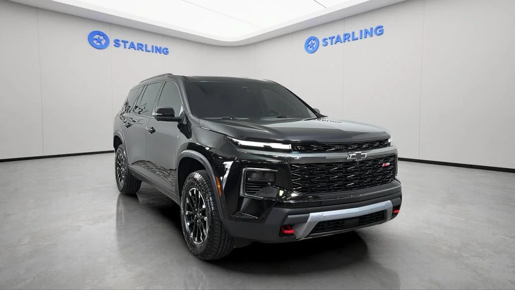 Used 2025 Mosaic Black Metallic Chevrolet Z71 image 14