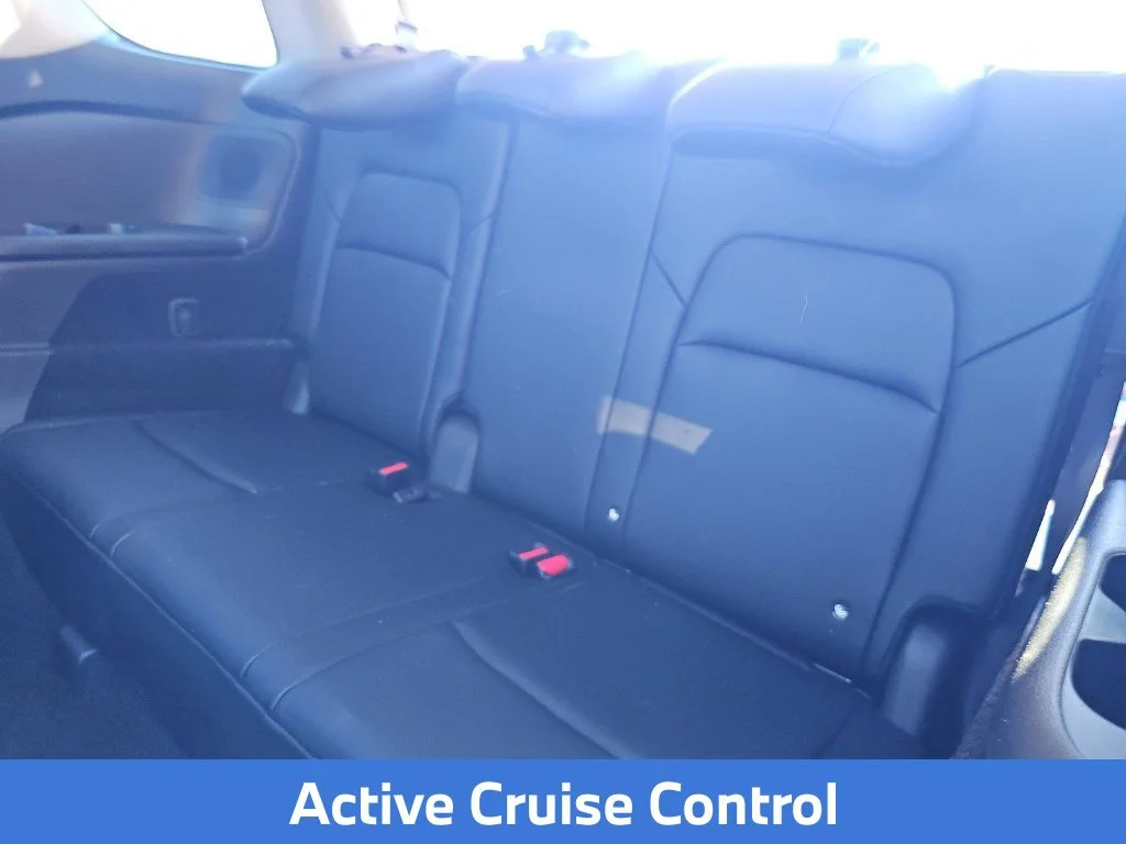 Used 2023 Blue Nissan Platinum image 27