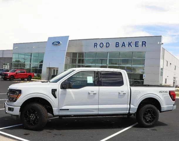 New 2026 Avalanche Ford XLT image 1