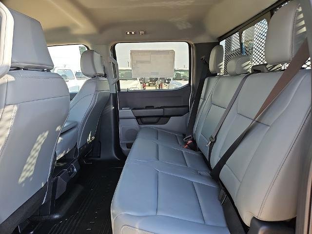 New 2026 Oxford White Ford F-350® XL image 41