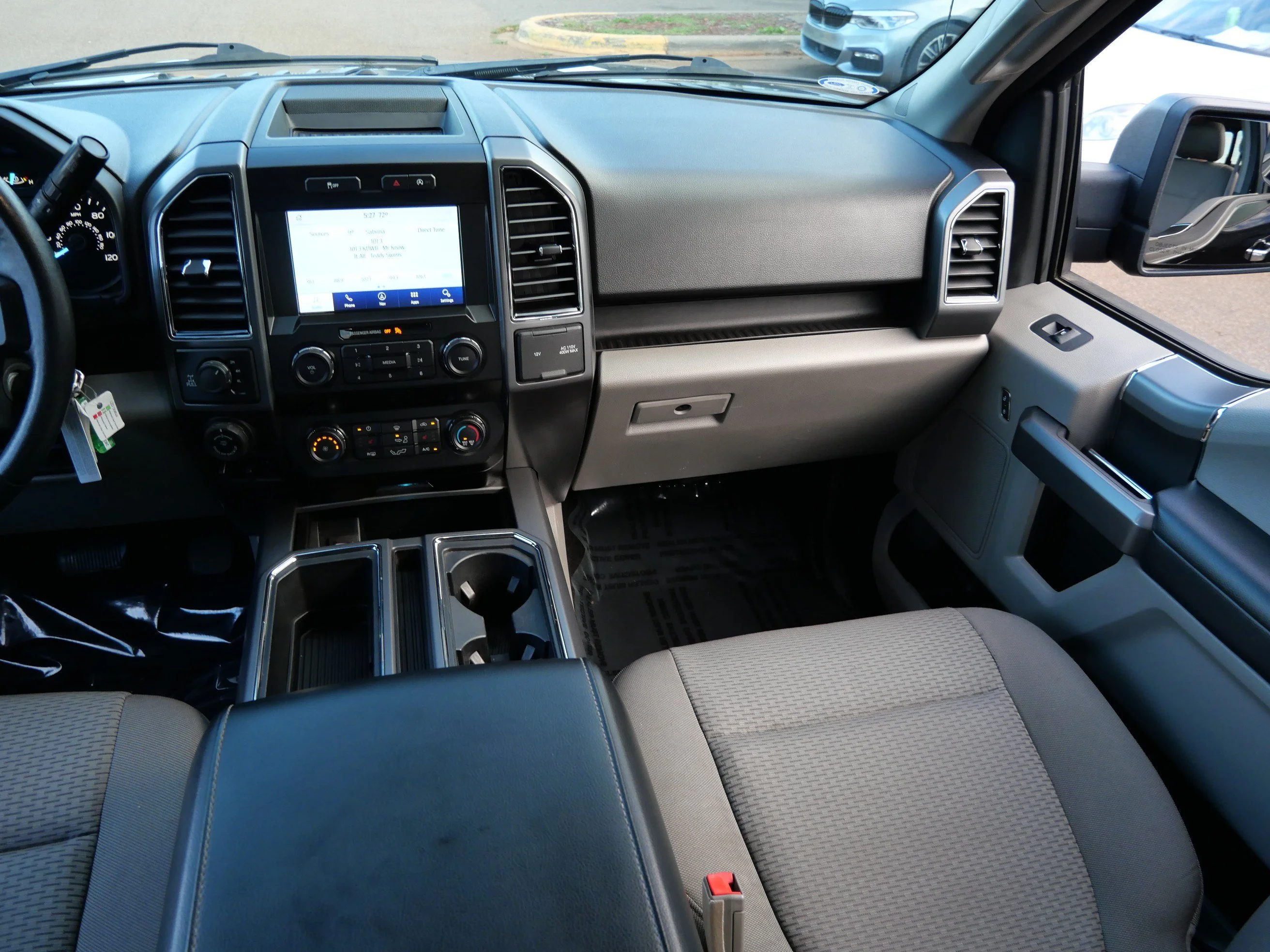 Photo 11