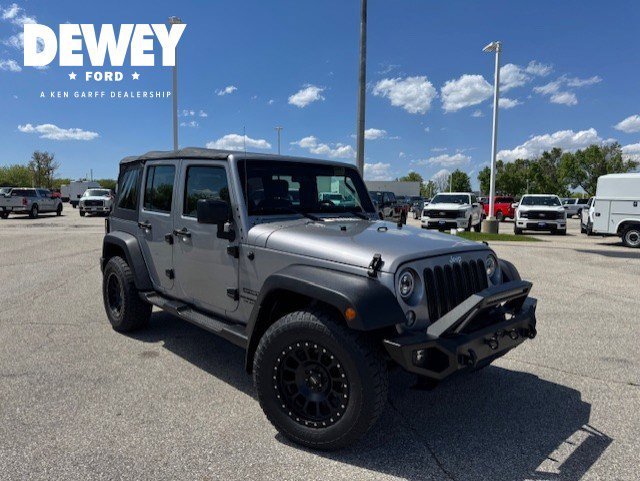 2016 Jeep Wrangler Sport's photo