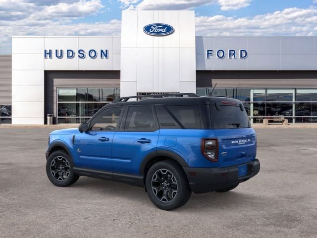 New 2026 Velocity Blue Metallic Ford Outer Banks® image 4