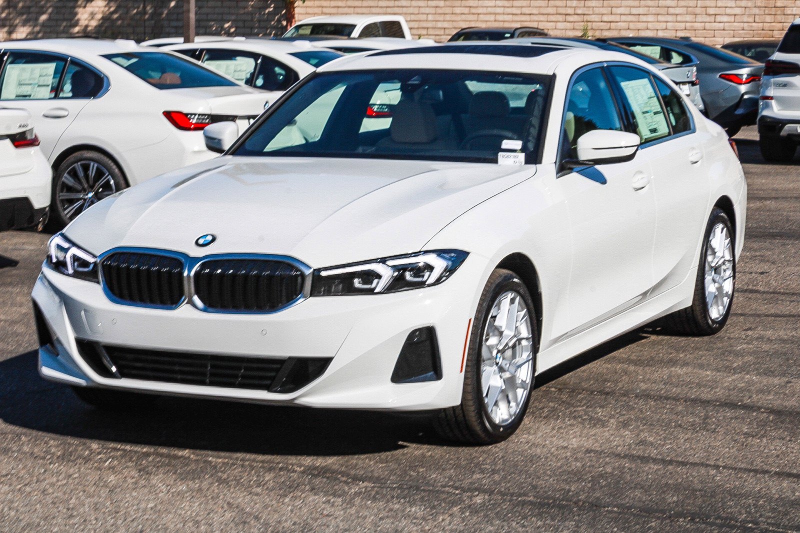New 2026 Alpine White BMW 330i NA xDrive image 3