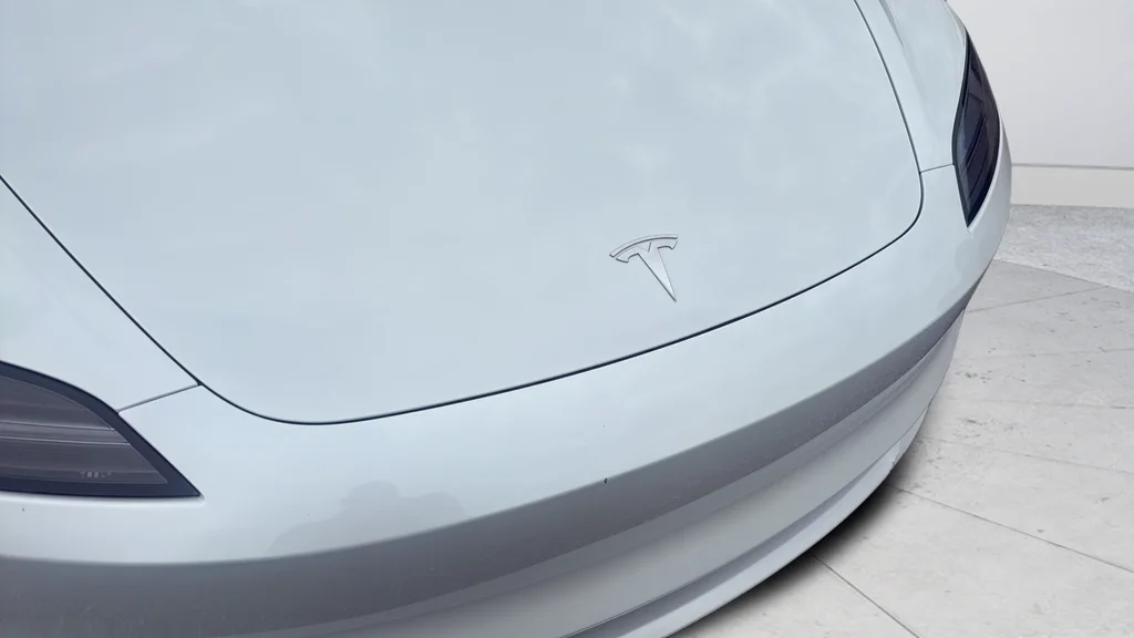 2025 Tesla Model 3 Long Range - Photo 22