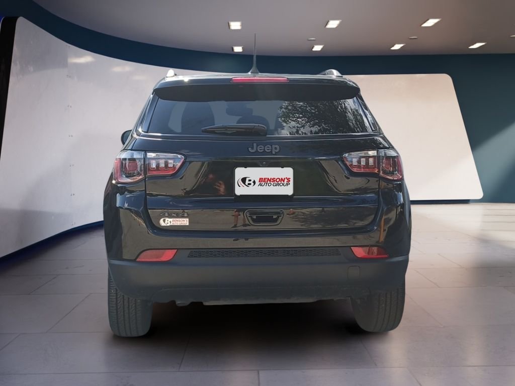 Used 2026 Black Jeep Latitude image 4