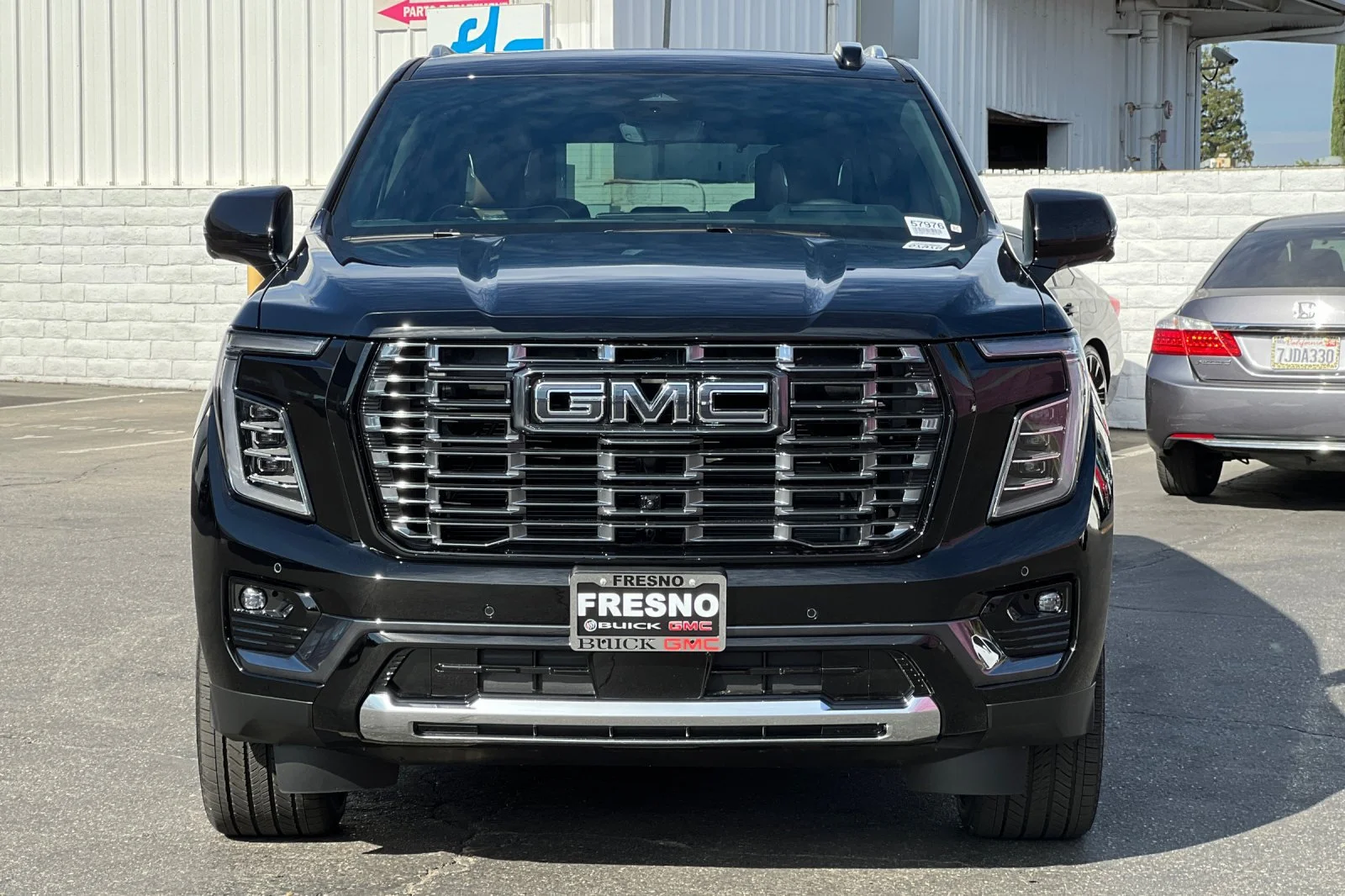 2026 GMC Yukon XL Denali Ultimate - Photo 7