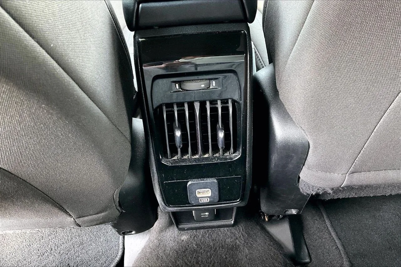 Used 2023 Silver Jeep Sport image 16