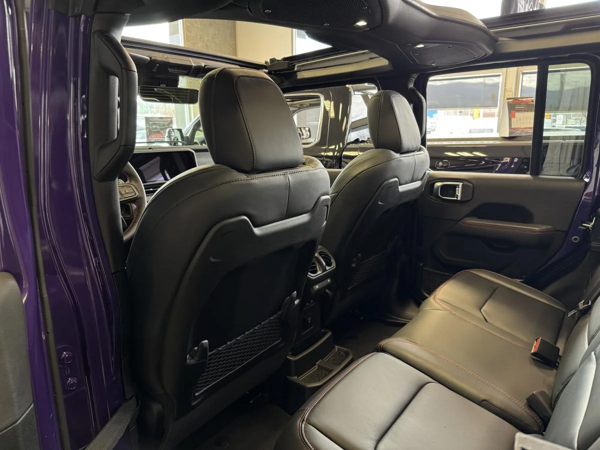 New 2026 reign (pht) Jeep Moab 392 4 Door 4x4 image 9
