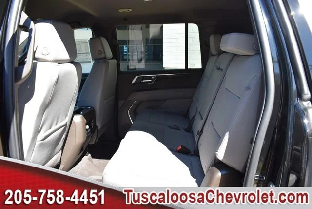 2026 Chevrolet Suburban LS - Photo 17