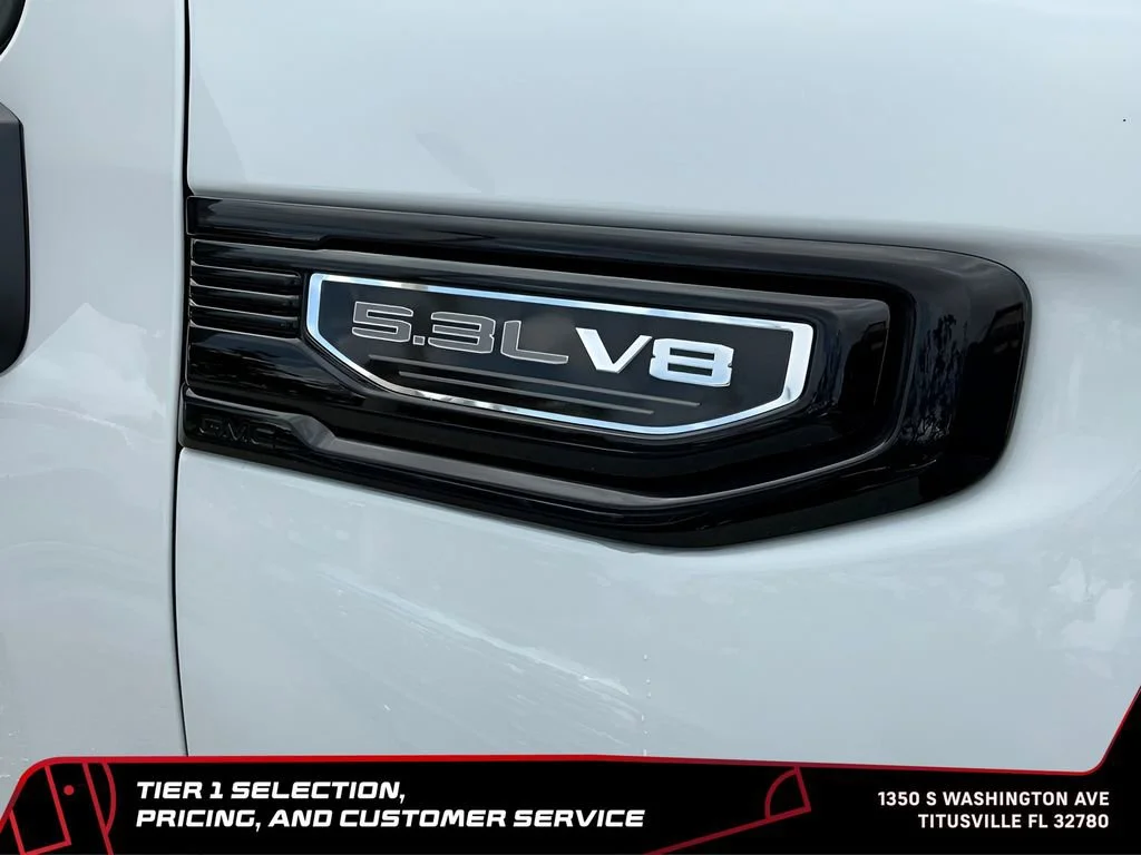 New 2026 Summit White GMC Elevation image 33