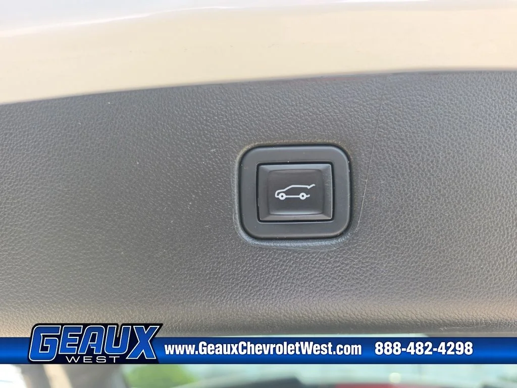 Used 2023 Beige Chevrolet Premier image 30