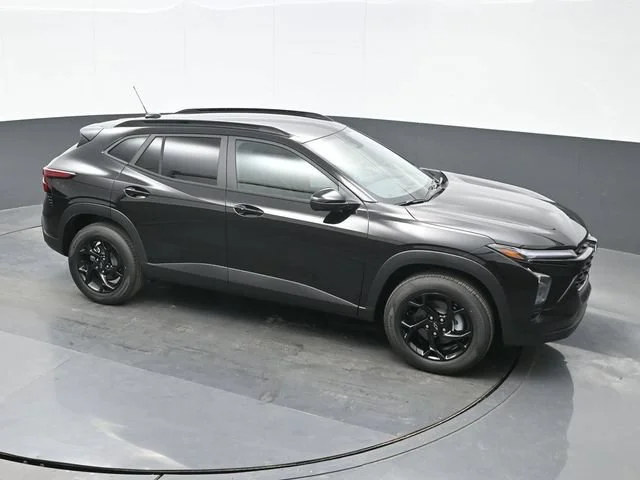New 2026 Mosaic Black Metallic Chevrolet LT image 15