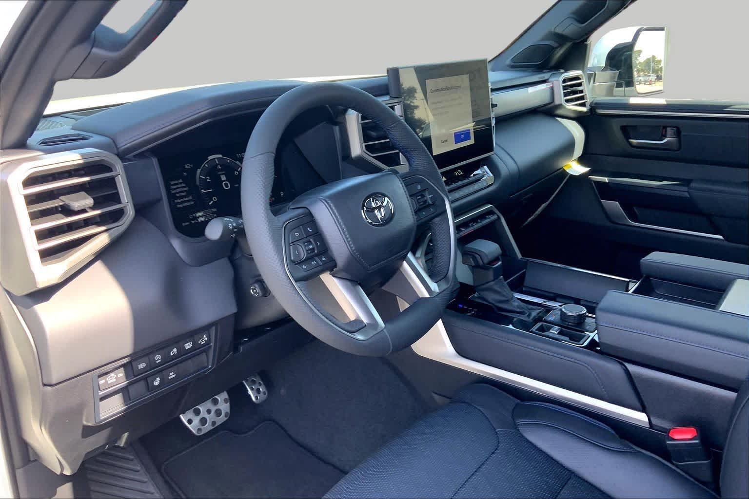 New 2026 Wind Chill Pearl Toyota Platinum image 8
