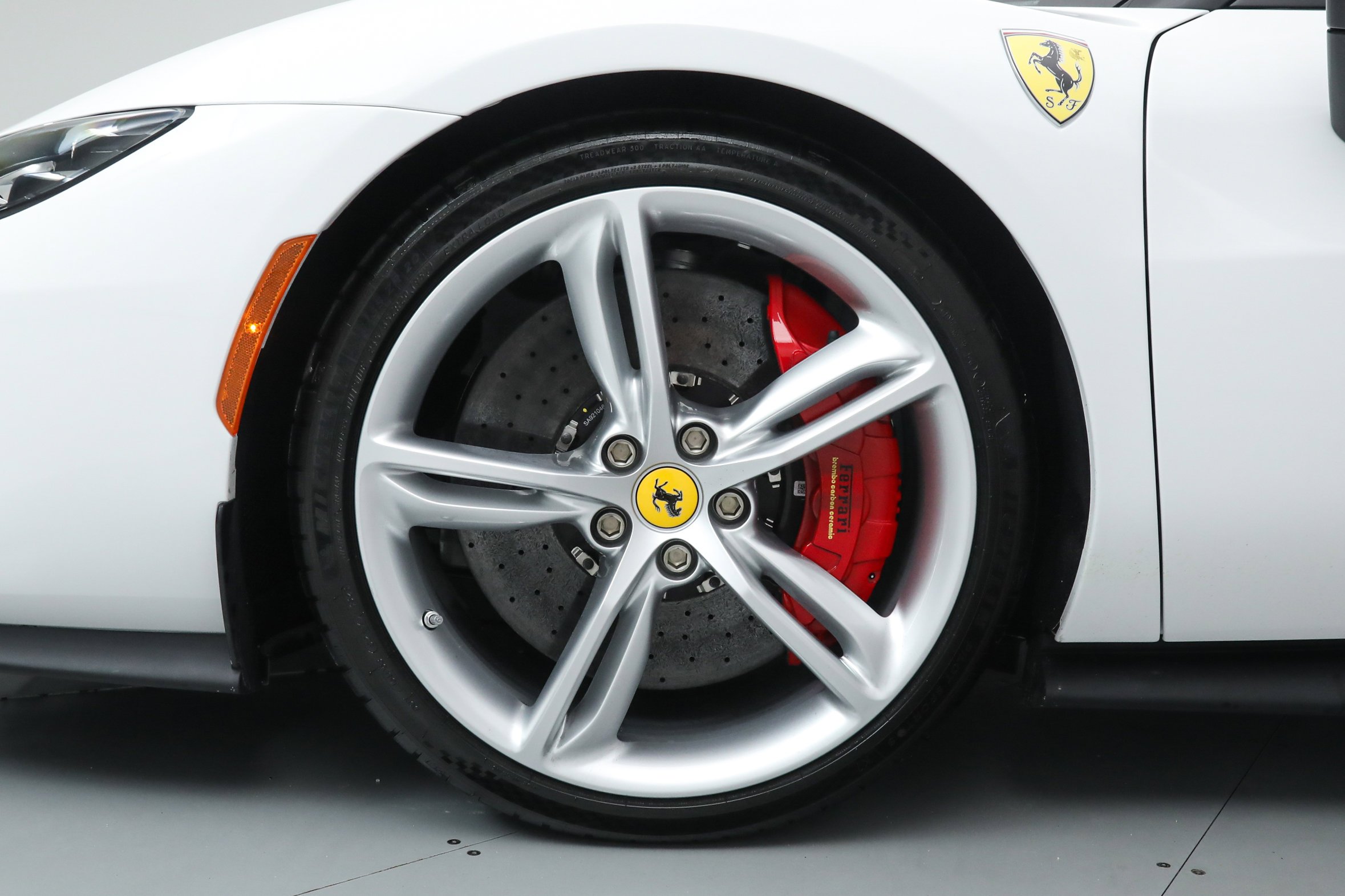 2024 Ferrari 296 Base - Photo 40