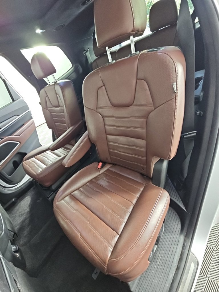 Used 2023 White Kia SX-Prestige image 16