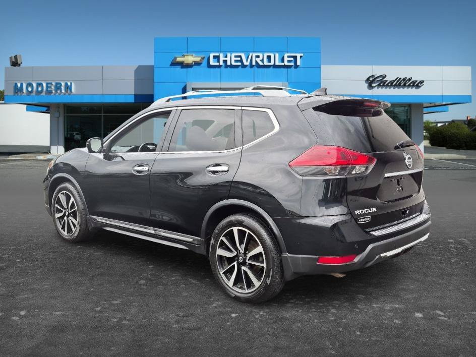 Certified Used 2020 Magnetic Black Pearl Nissan SL image 3