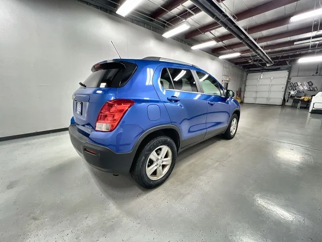 Used 2015 Blue Chevrolet LT image 8