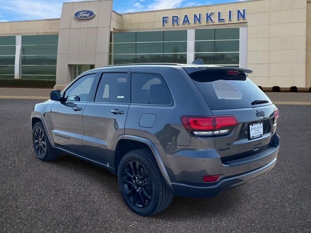 Certified Used 2019 Gray Jeep Altitude image 5
