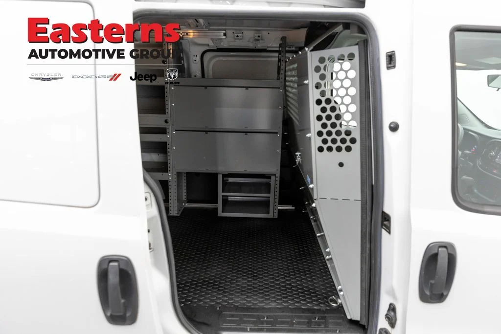 Used 2021 White Ram Tradesman SLT image 22