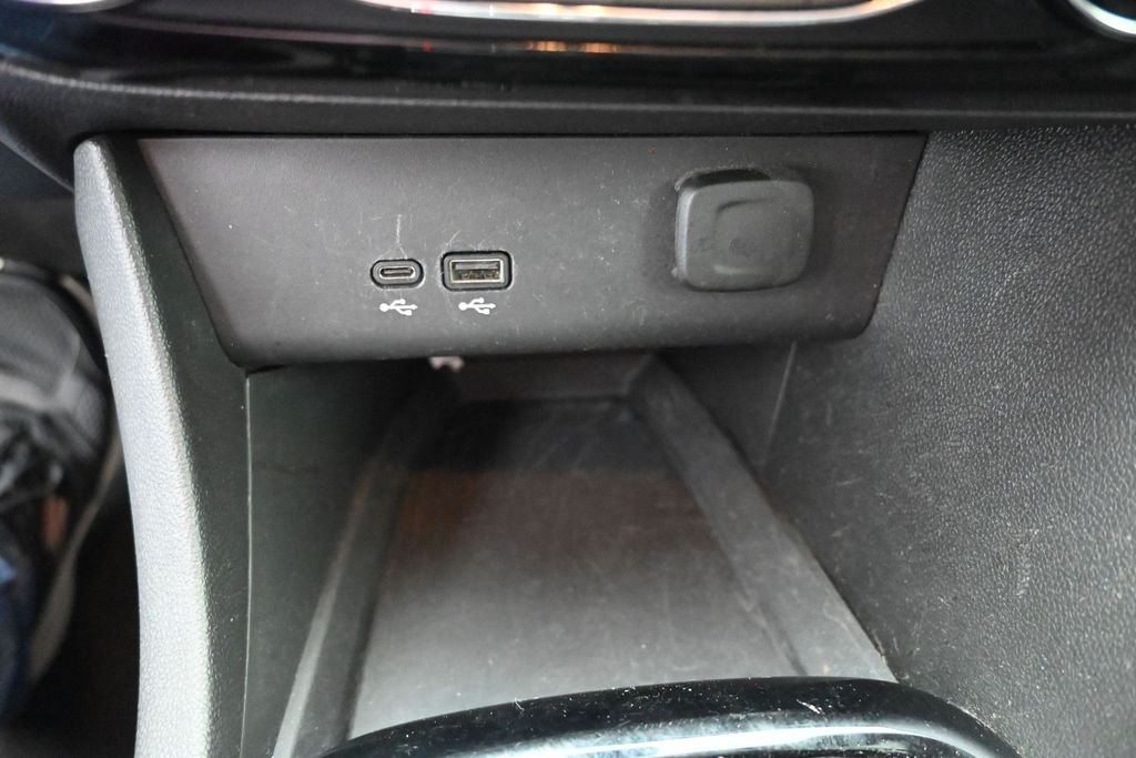 Used 2025 Red Buick Sport Touring image 28