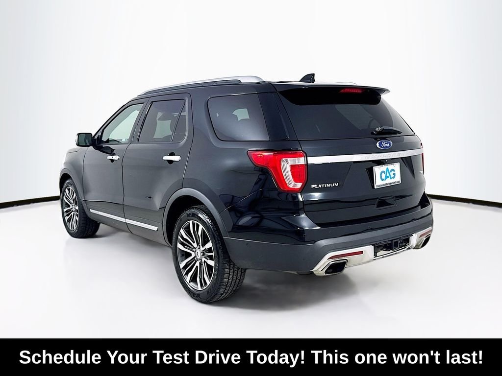 Used 2017 Shadow Black Ford Platinum image 5