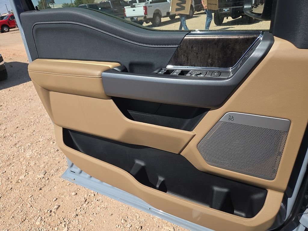 New 2026 Glacier Gray Metallic Tri-Coat Ford F-250® Lariat® image 20
