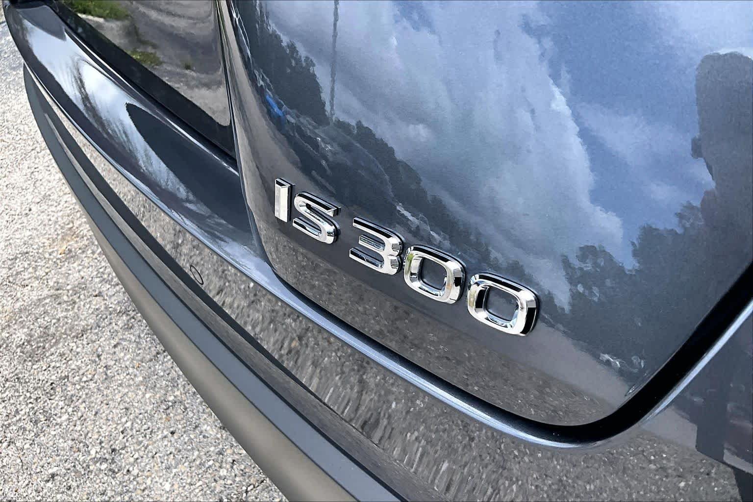 Used 2025 Cloudburst Gray Lexus  image 10
