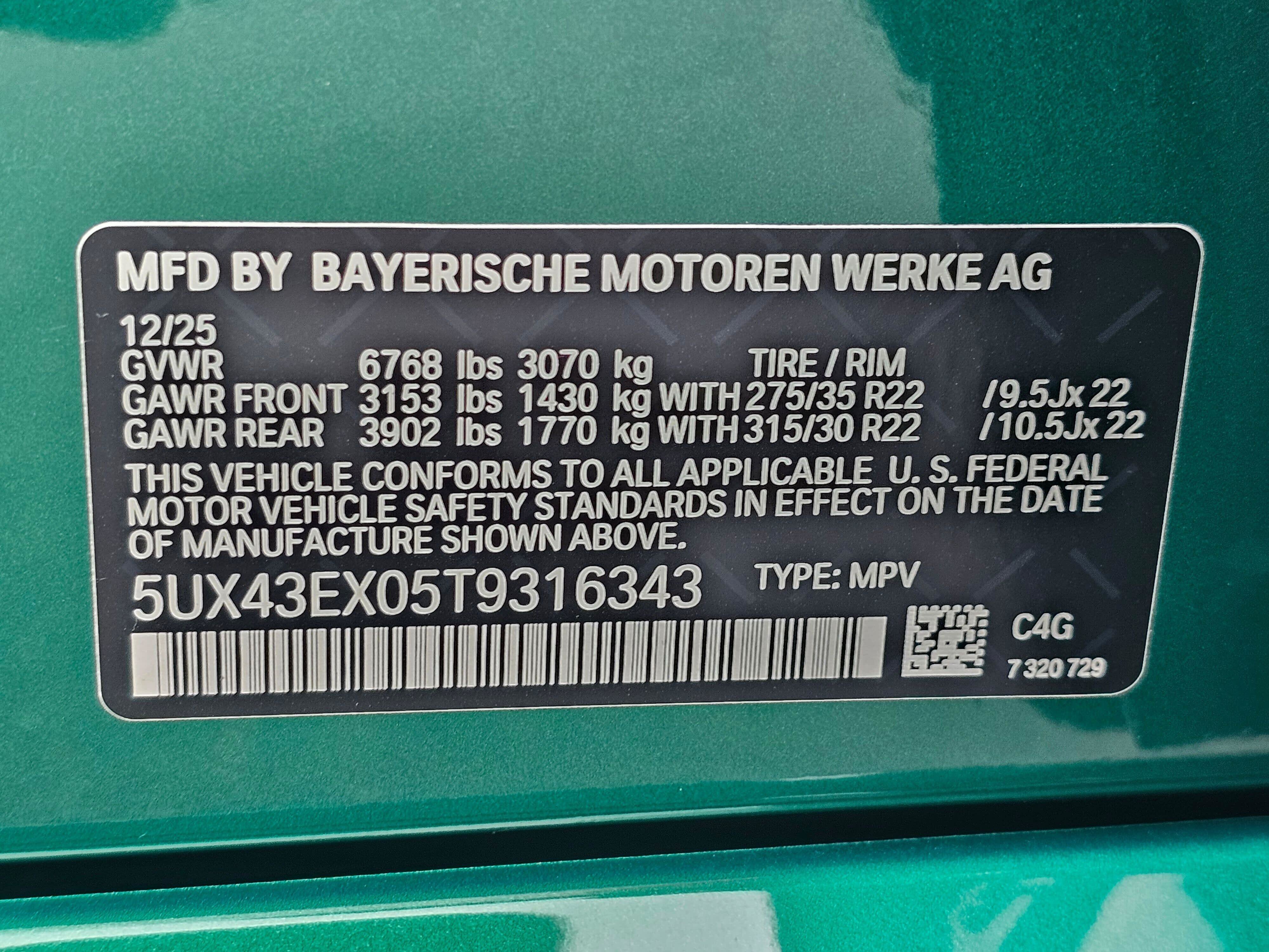 New 2026 Isle of Man Green Metallic BMW M60i image 31