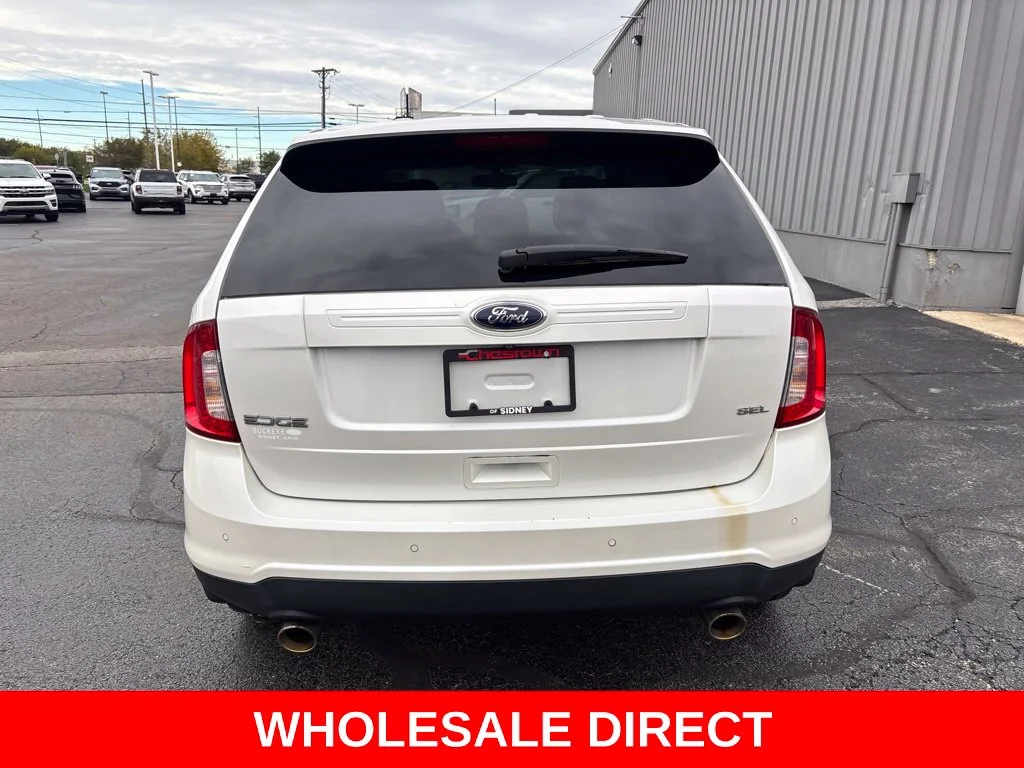 Used 2013 White Ford SEL image 4