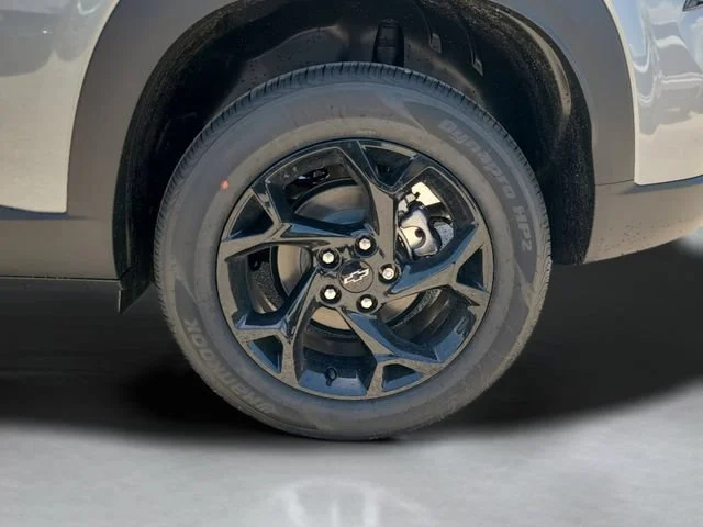 New 2026 Sterling Gray Metallic Chevrolet LT image 33